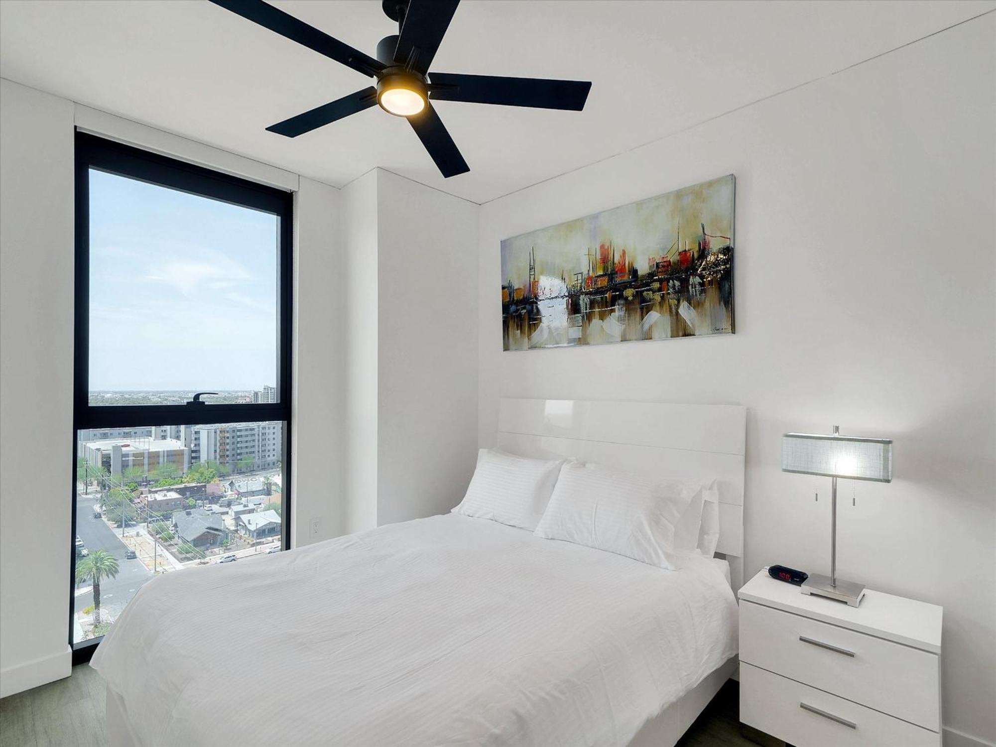 Global Luxury Suites At Downtown Фінікс Екстер'єр фото