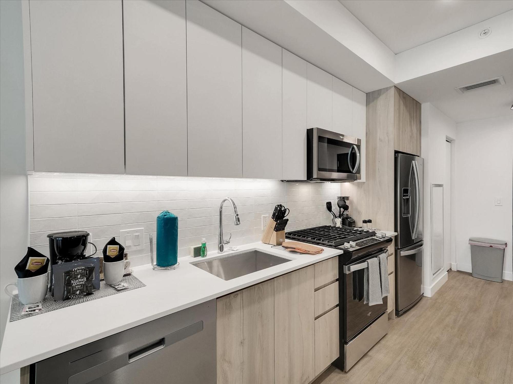 Global Luxury Suites At Downtown Фінікс Екстер'єр фото