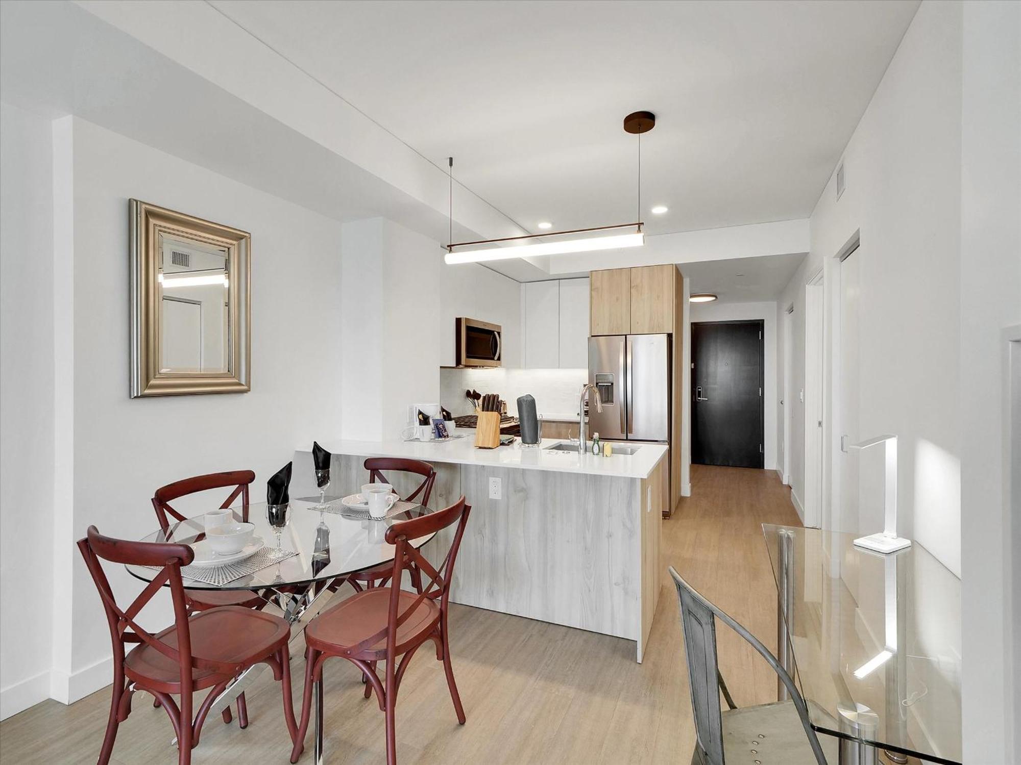 Global Luxury Suites At Downtown Фінікс Екстер'єр фото