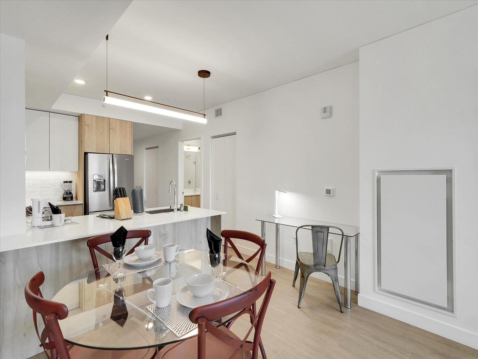 Global Luxury Suites At Downtown Фінікс Екстер'єр фото
