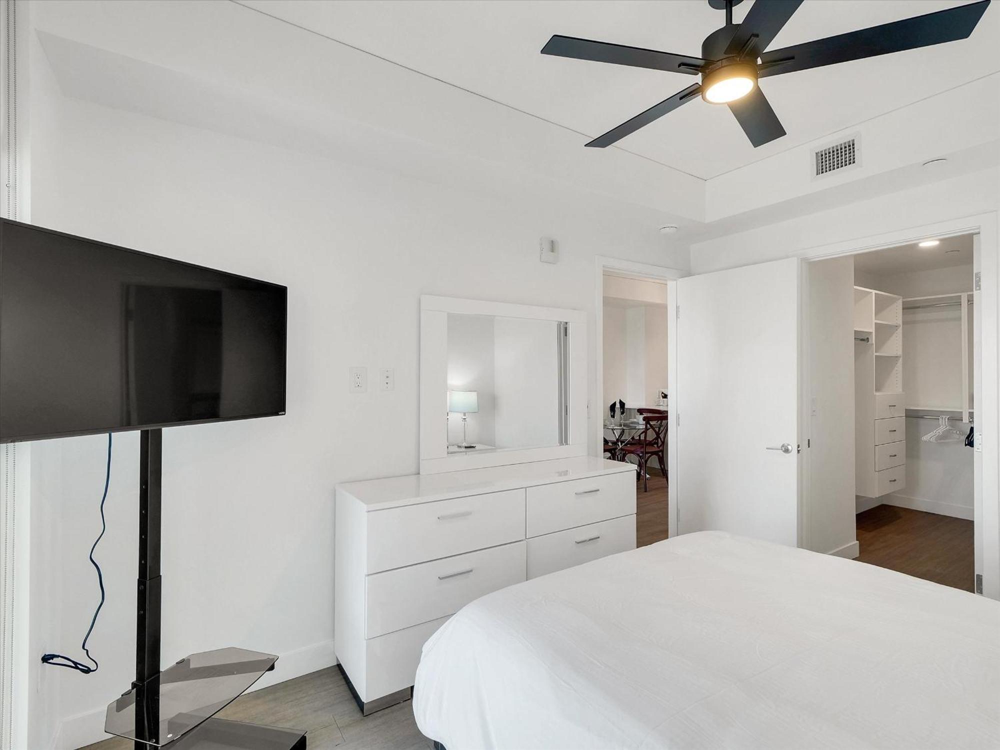 Global Luxury Suites At Downtown Фінікс Екстер'єр фото